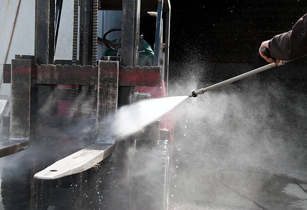 Best Commercial Building Pressure Washing  in Buxton, NC